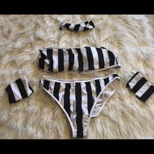 Referee bikini